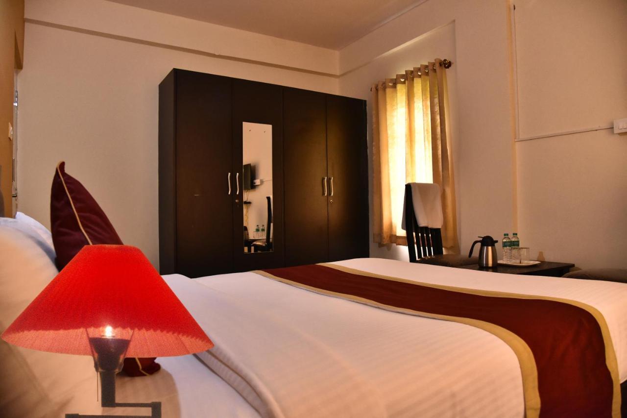 The Banjaara Suites Бангалор Экстерьер фото